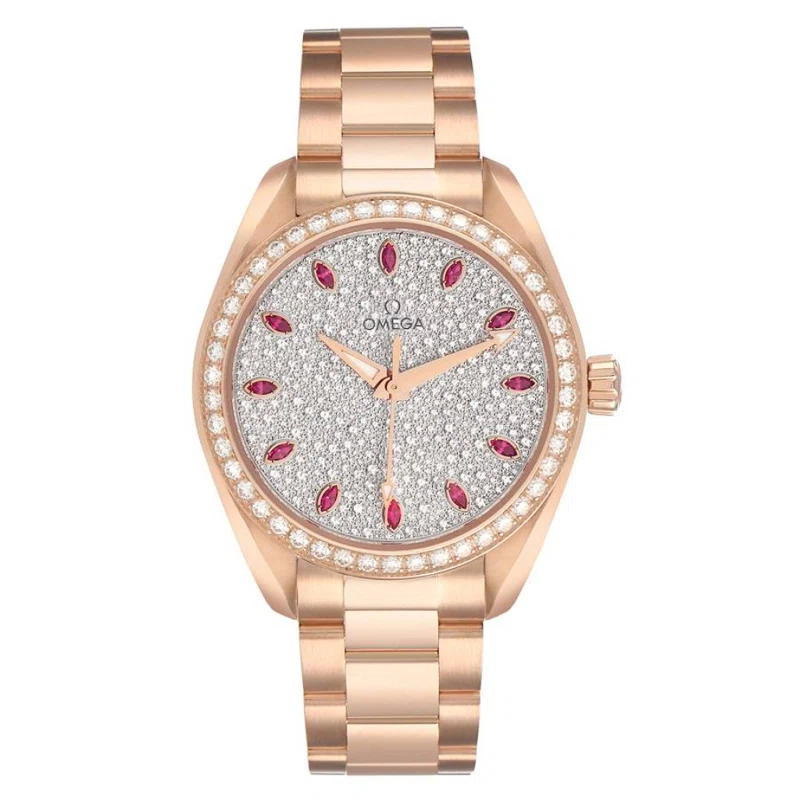 Aqua Terra (المرجع 220.55.34.20.99.001). ساعة يد من rose gold & diamond ruby-set بقطر 34mm، بحركة أوتوماتيكية. 2023