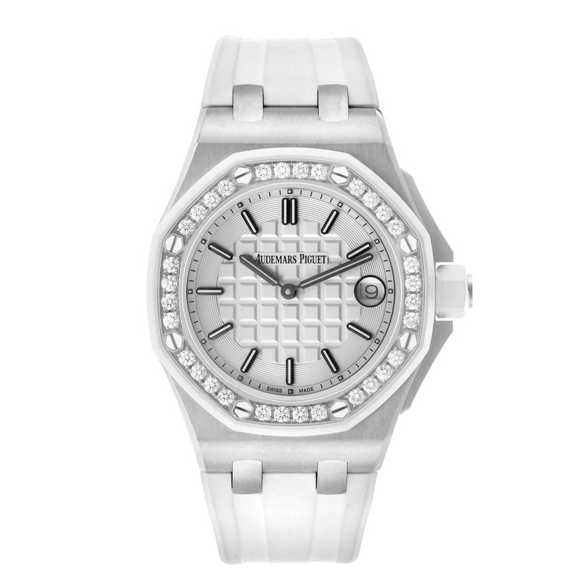 Royal Oak Offshore (Reference 67540SK.ZZ.A010CA.01). A 37mm stainless steel diamond-set automatic wristwatch with date. — view 1
