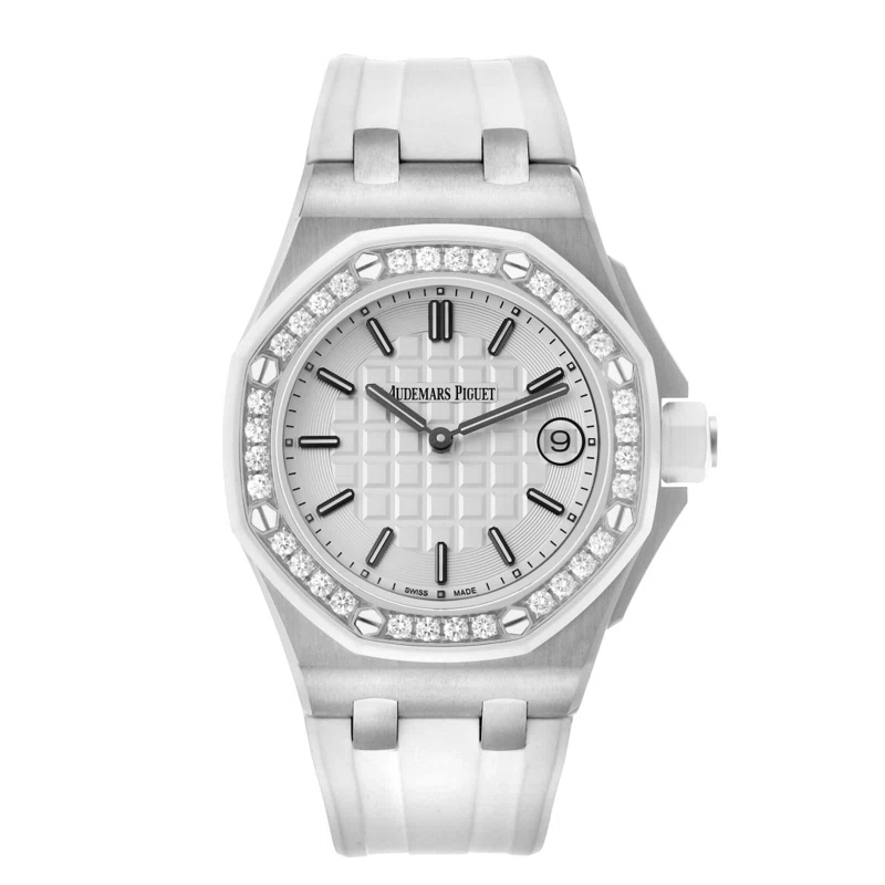 Royal Oak Offshore (Reference 67540SK). A 37mm stainless steel diamond-set automatic wristwatch with date.