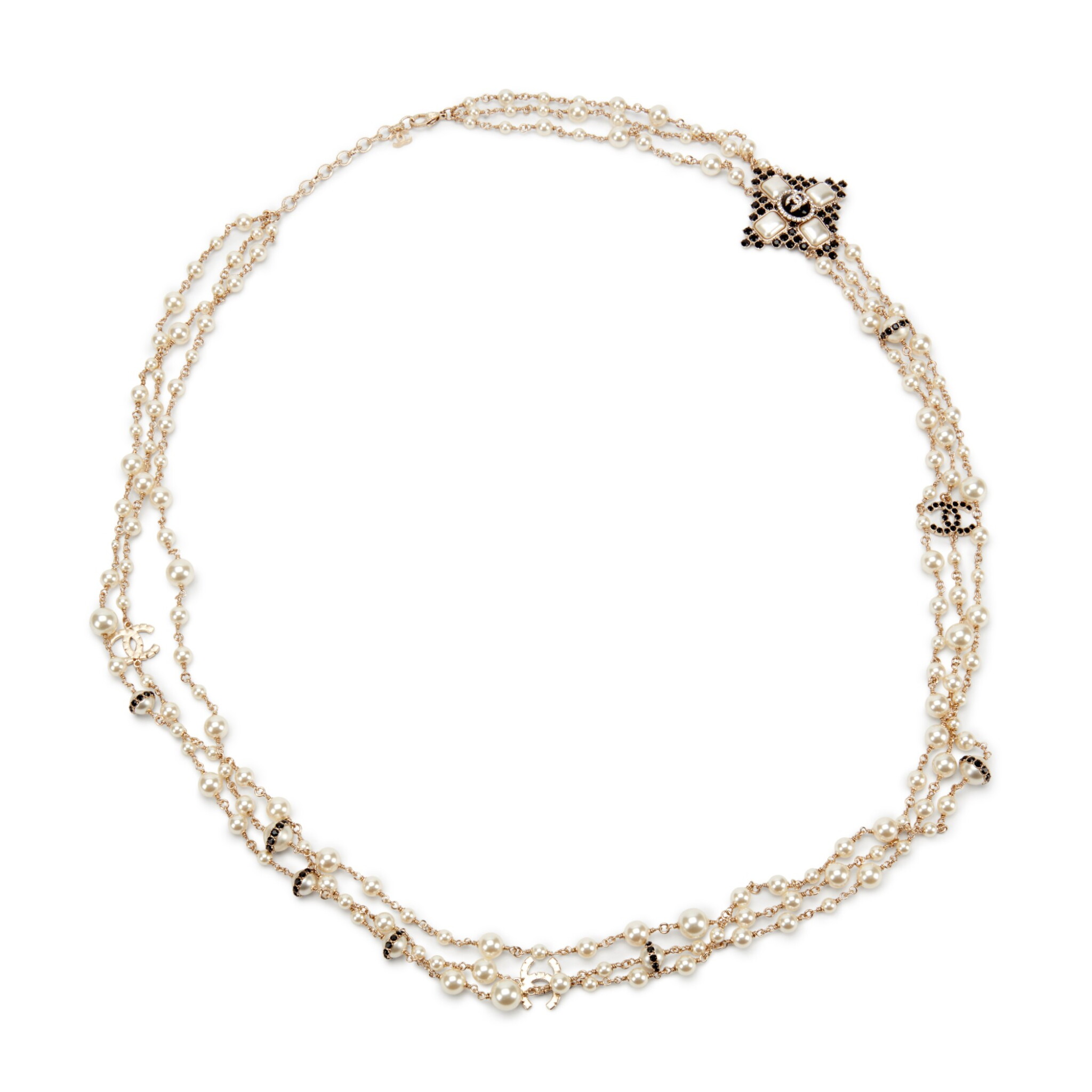 White Imitation Pearl, Black Strass and Pale Gold Metal CC Necklace, 2020 — view 1