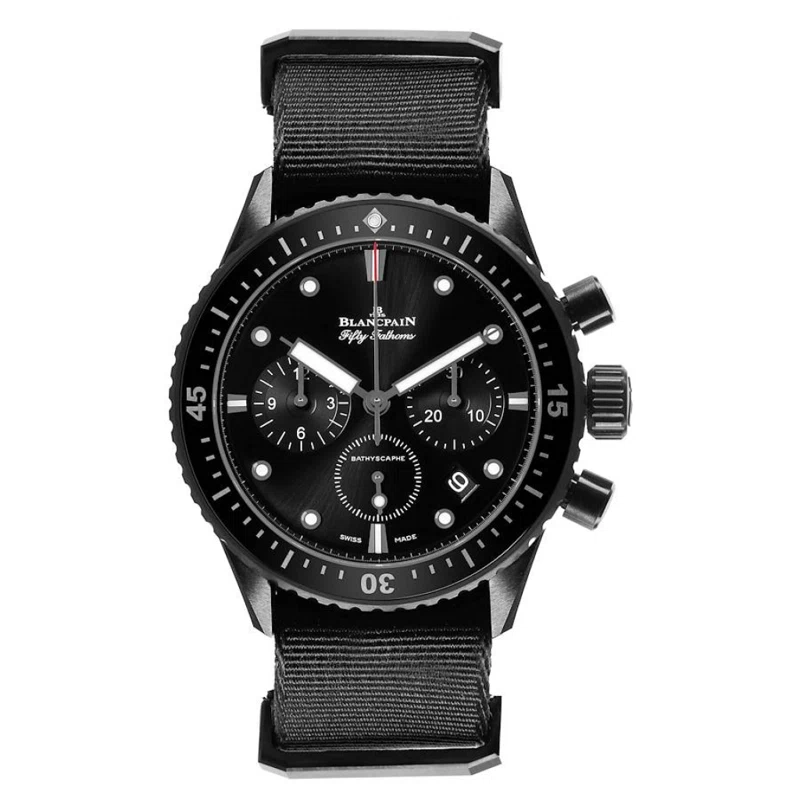 Fifty Fathoms (المرجع 5200-0130-NABA). ساعة يد من black ceramic بقطر 43mm، بحركة أوتوماتيكية، مع التاريخ وكرونوغراف. 2021