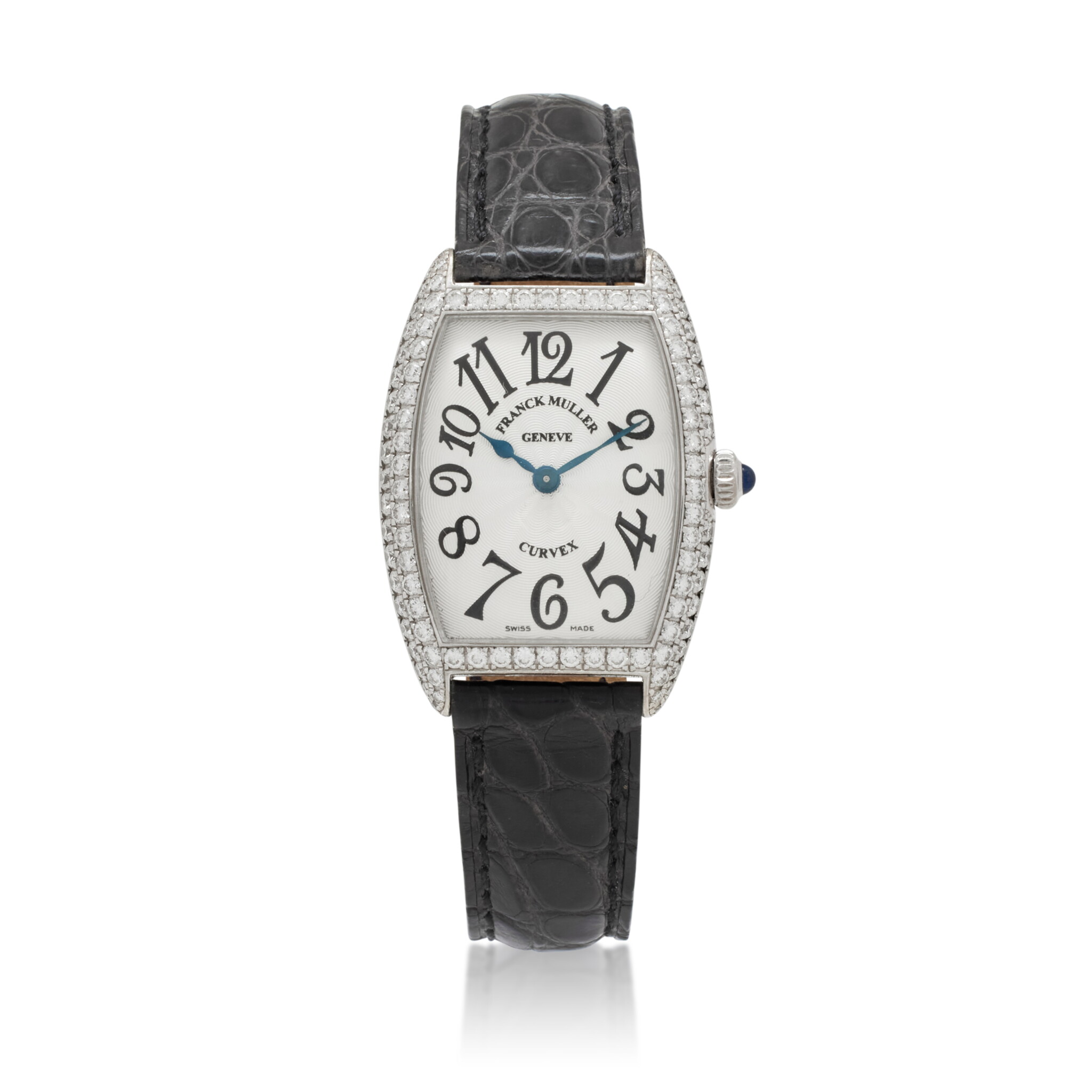 Cintrée Curvex (Reference 1752 QZ D). A 35mm white gold diamond-set quartz wristwatch. — view 1