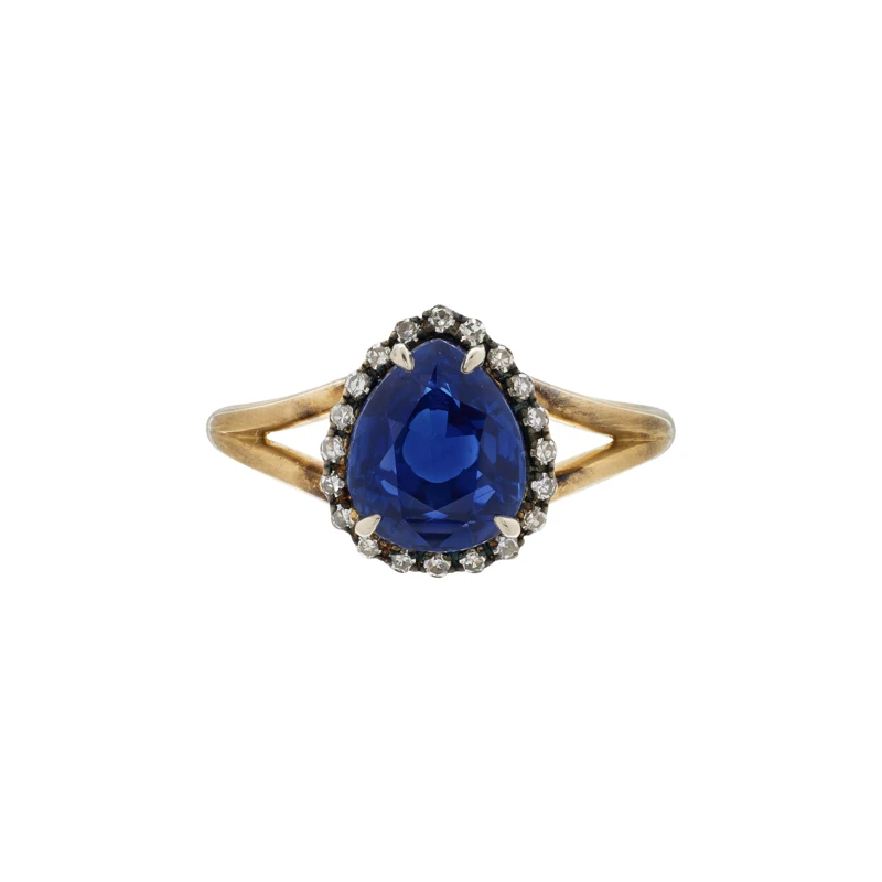 Gold, 2.80ct Kashmir Sapphire and Diamond Ring