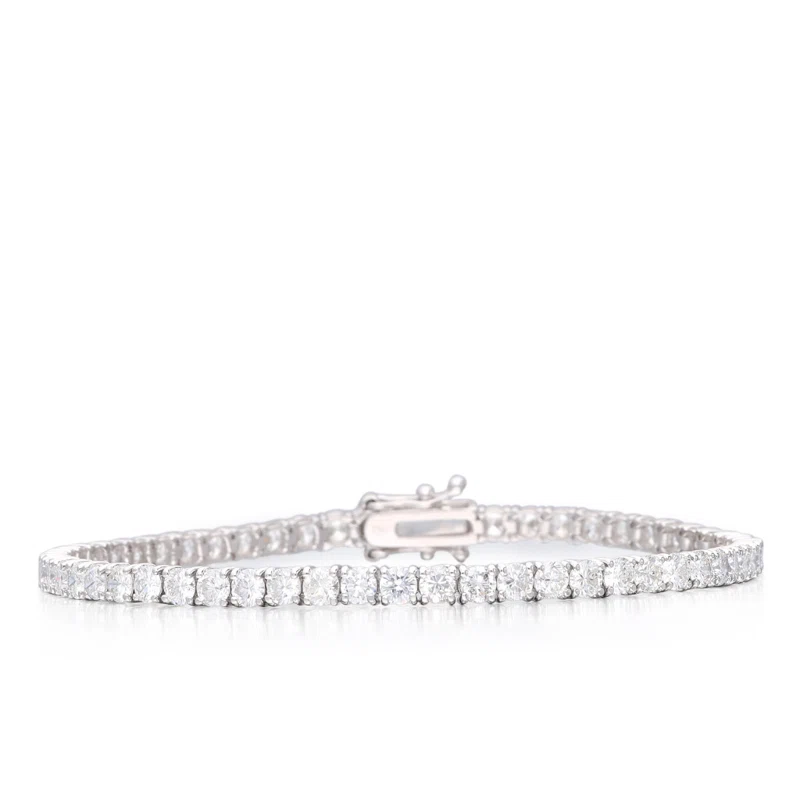 White Gold and 5.50ctw Round Brilliant Cut Diamond Tennis Bracelet
