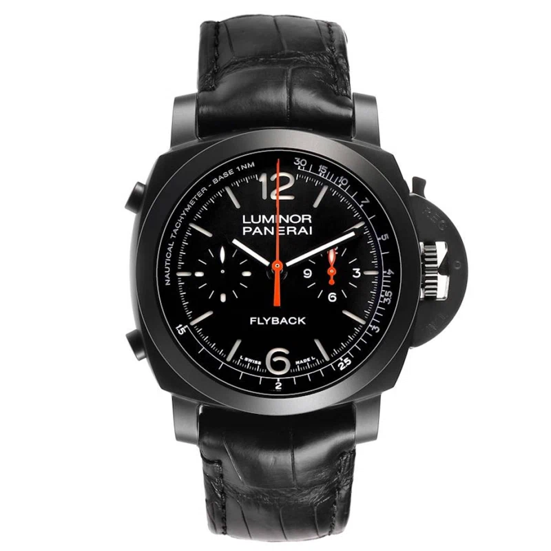 Luminor (المرجع PAM01298). ساعة يد من black ceramic بقطر 44mm، بحركة أوتوماتيكية، مع flyback chronograph. 2023