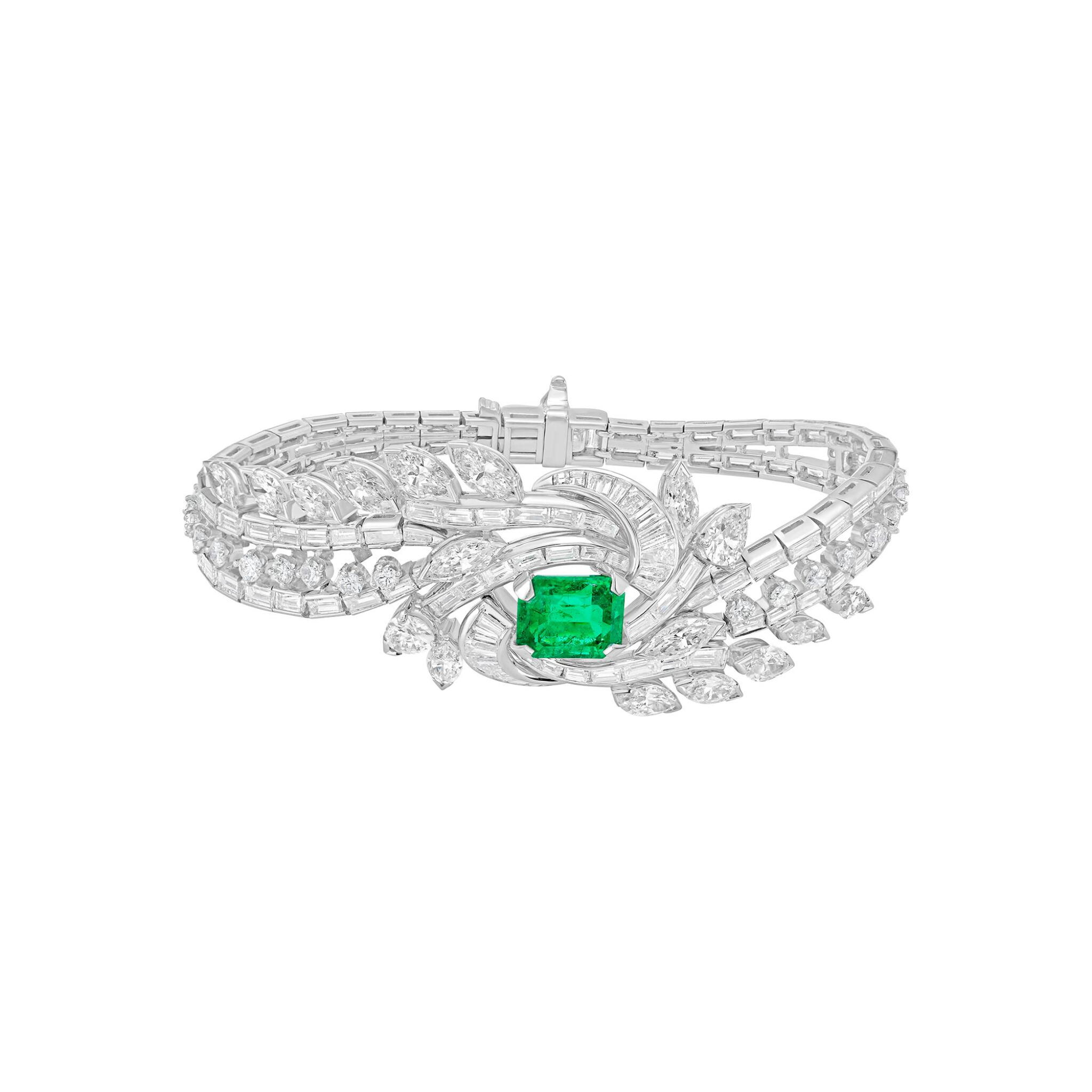 Platinum, 3.05ct Colombian Emerald and Diamond Bracelet — view 1