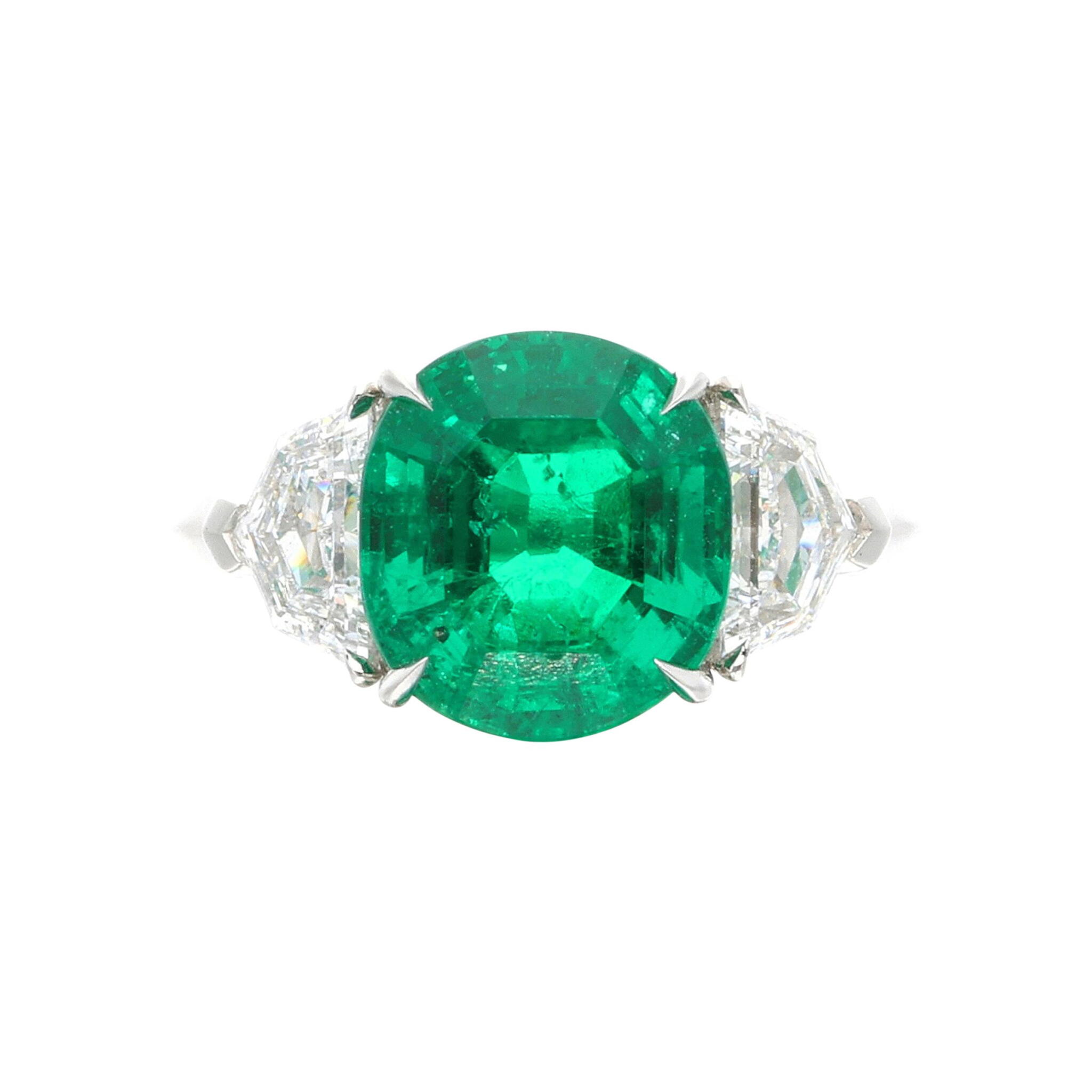 Platinum, 4.01ct Colombian Emerald and Diamond Ring — view 1