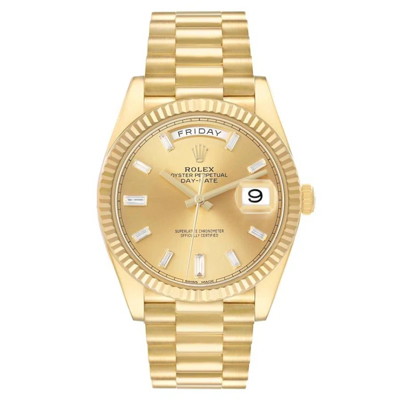 President Day-Date (المرجع 228238). ساعة يد من الذهب الأصفر بقطر 40mm، مرصّعة بالألماس، بحركة أوتوماتيكية، مع التاريخ واليوم. 2018
