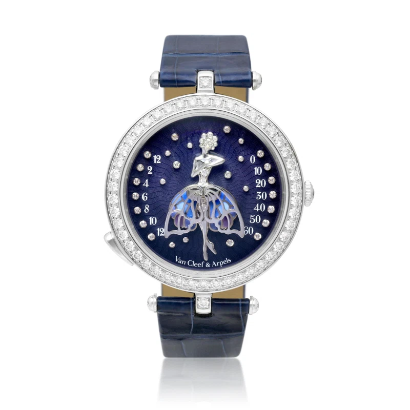 Poetic Complications Ballerine Enchantée (المرجع VCARO4F200). ساعة يد من الذهب الأبيض بقطر 40mm، مرصّعة بالألماس، بحركة ميكانيكية ذات تعبئة يدوية، مع retrograde hours وminutes. 2023