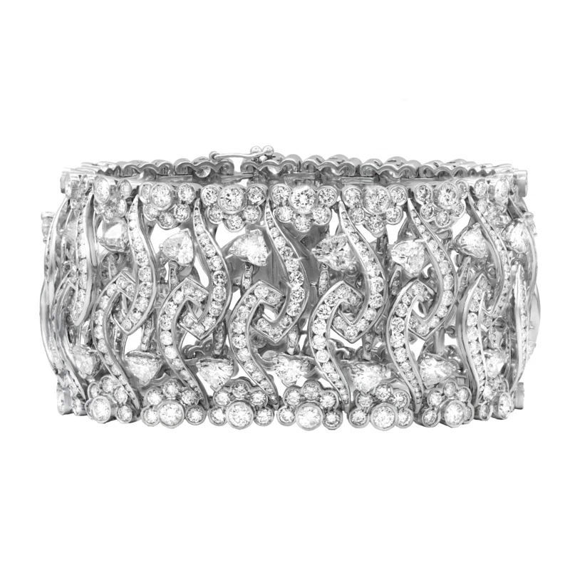 White Gold and 32.50ctw Diamond Bracelet